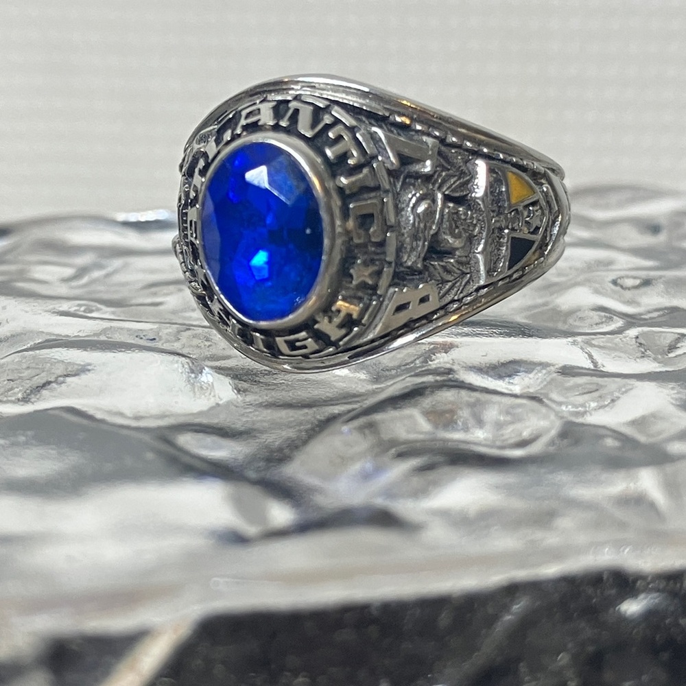 Class Ring - image 2